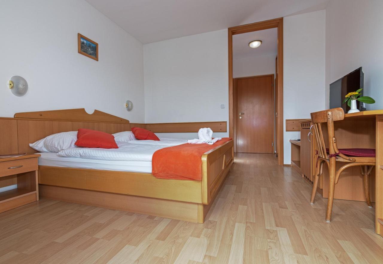 Gostisce Golob Hotel Zgornja Polskava Exterior foto